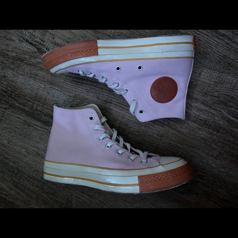light pink hightop converse